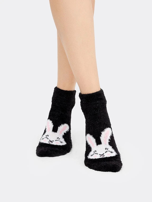 

Женские укороченные носки из каракулевой пряжи черного цвета с зайчиком, Черный, 22393K