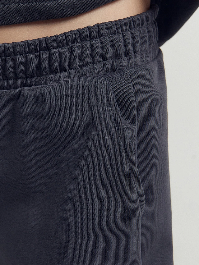 Комплект для девочек (анорак, брюки) серый с печатью - 7