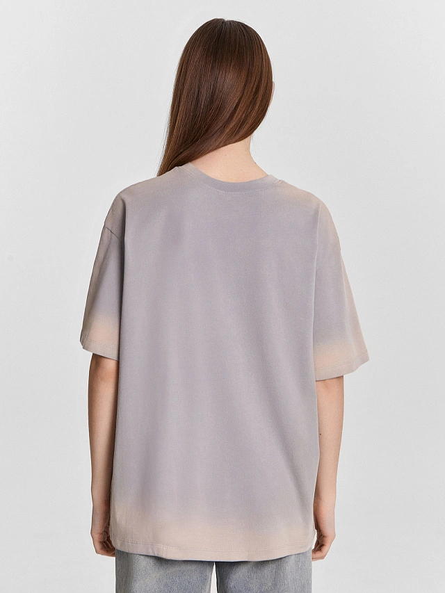 Футболка женская серая с надписью "creative department" - 2