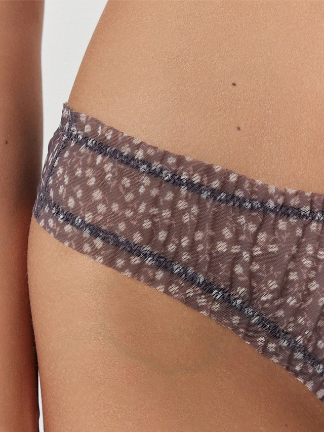 ТРУСЫ ЖЕНСКИЕ - 6