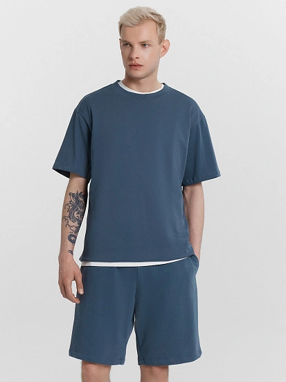 картинка Шорты мужские синие  от магазина мужской одежды Mark Formelle