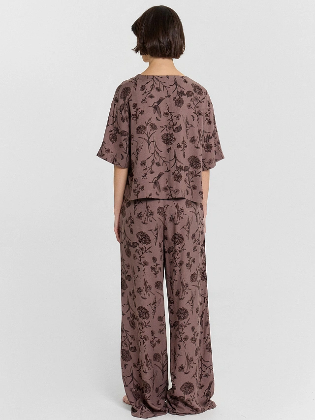Комплект домашний женский коричневый с цветочным принтом - 2