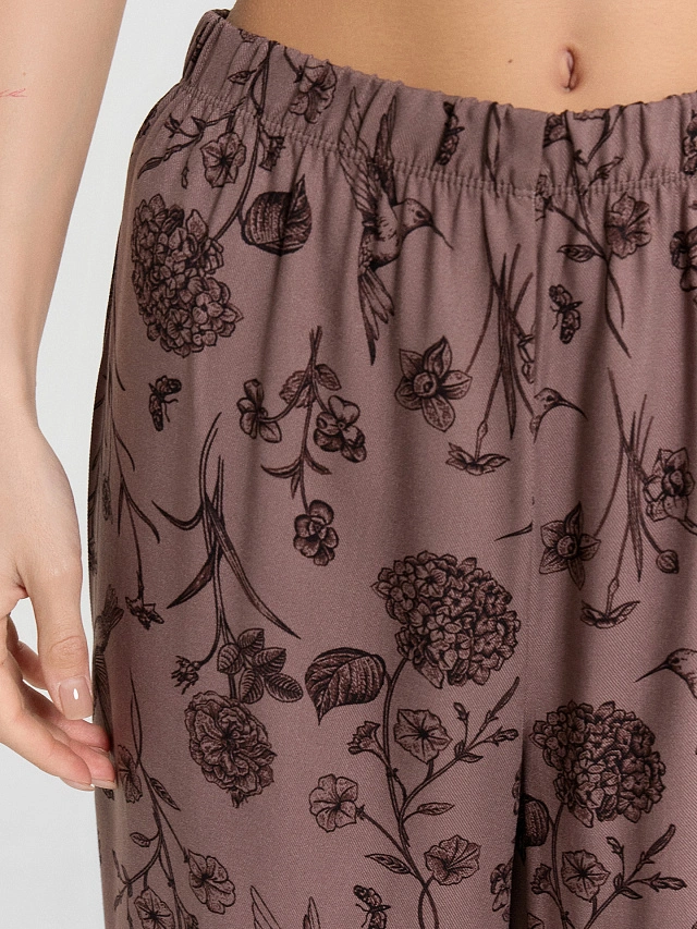 Комплект домашний женский коричневый с цветочным принтом - 7