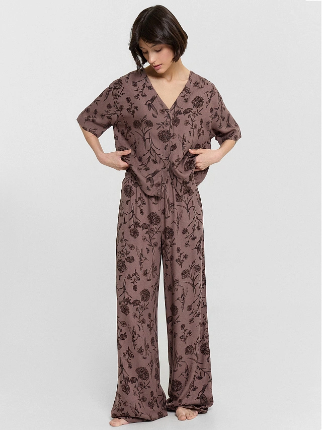 Комплект домашний женский коричневый с цветочным принтом - 11
