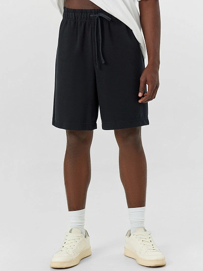 картинка Шорты мужские черные  от магазина мужской одежды Mark Formelle