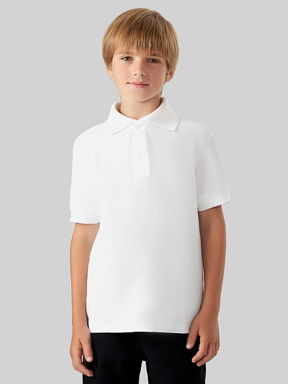 картинка Поло для мальчиков белое от магазина одежды для мальчиков от бренда Mark Formelle