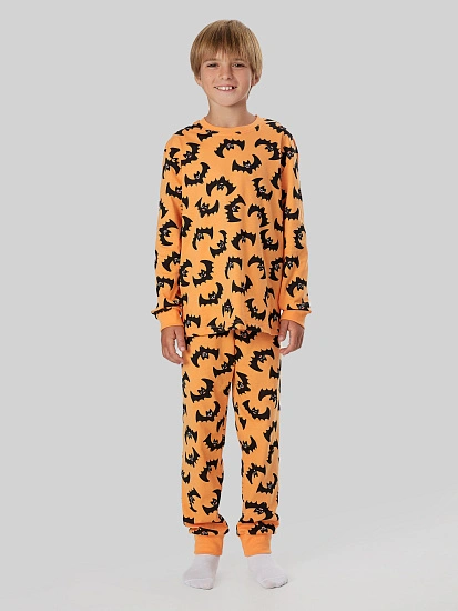картинка Комплект для мальчиков оранжевый с принтом "летучие мыши" от магазина одежды для мальчиков от бренда Mark Formelle