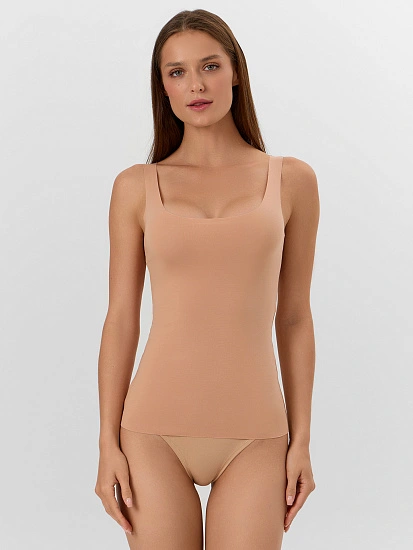 картинка Топ женский бежевый от магазина стильной одежды Mark Formelle