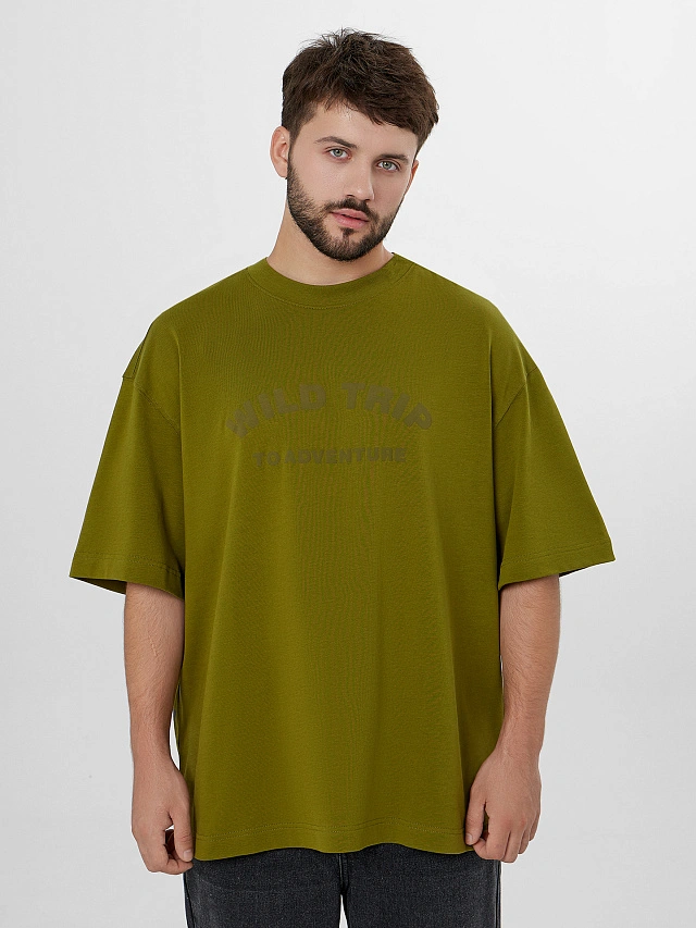 

Футболка мужская с надписью "wild trip...", Травяной +печать, 25-5209П-0