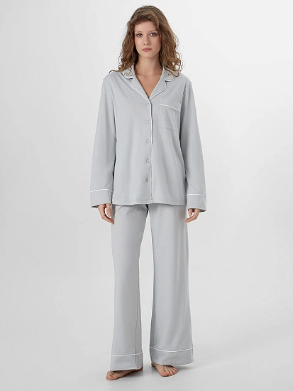 картинка Комплект домашний женский серый от магазина стильной одежды Mark Formelle