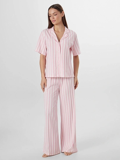 картинка Комплект женский домашний розовый в полоску от магазина стильной одежды Mark Formelle