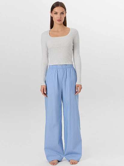картинка КОМПЛЕКТ ЖЕНСКИЙ (ДЖЕМПЕР, БРЮКИ) от магазина стильной одежды Mark Formelle