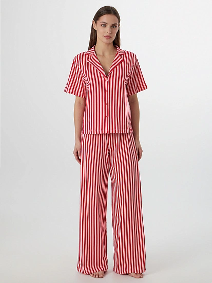 картинка Комплект женский домашний в полоску от магазина стильной одежды Mark Formelle