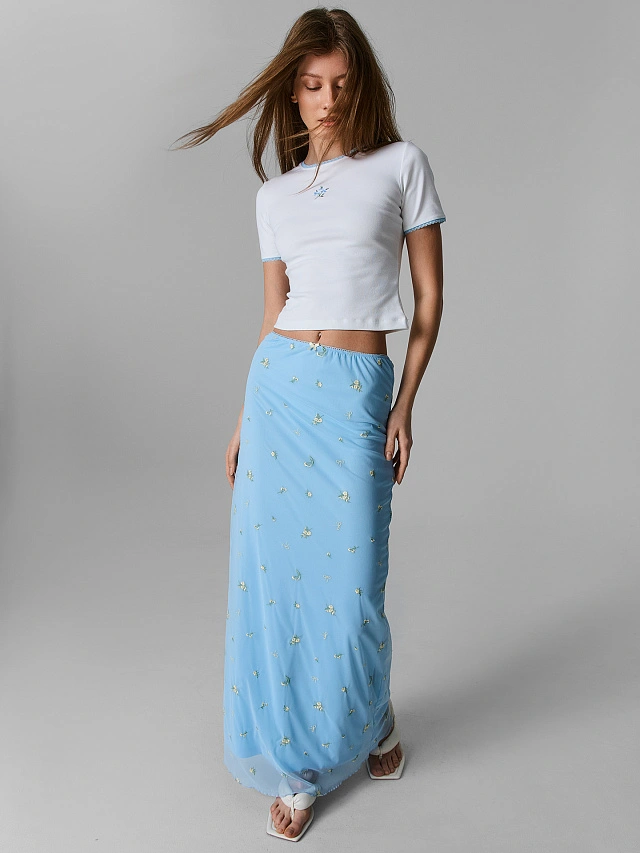 Юбка женская голубая с цветочным принтом прямого кроя