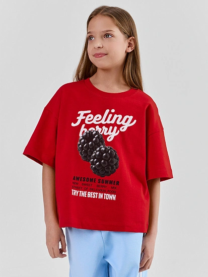 картинка Футболка для девочек красная с надписью из хлопка от известного бренда одежды для девочек Mark Formelle