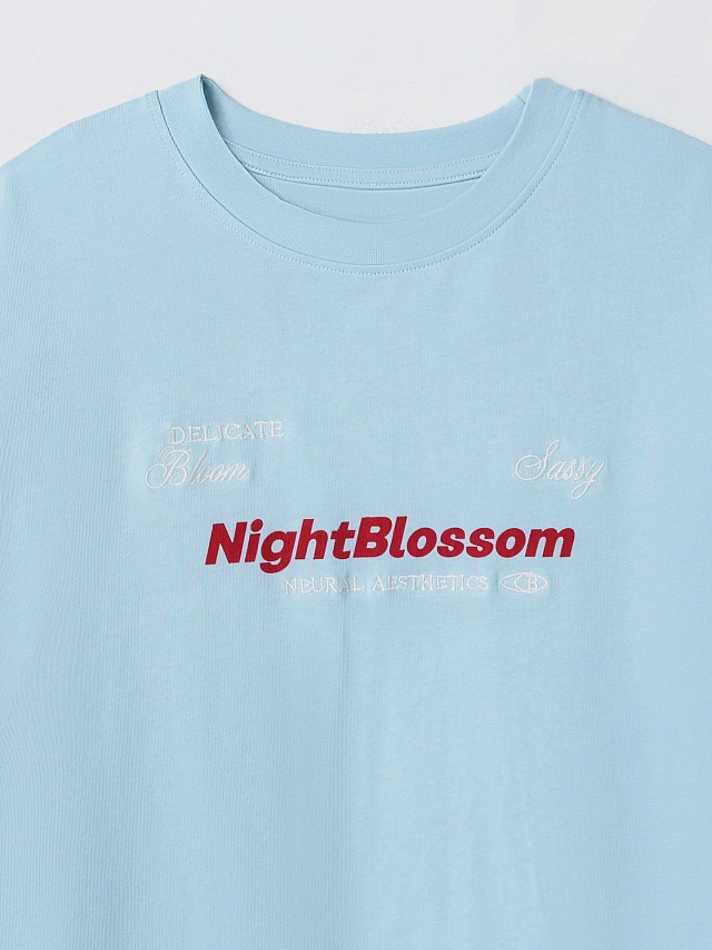 Футболка женская голубая с надписью оверсайз - 6