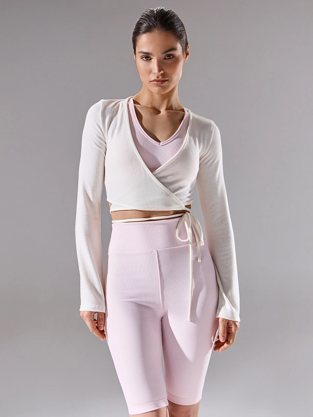 Джемпер спортивный женский молочный укороченный на завязках