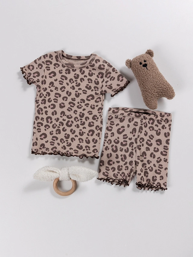 Комплект детский бежевый с леопардовым принтом
