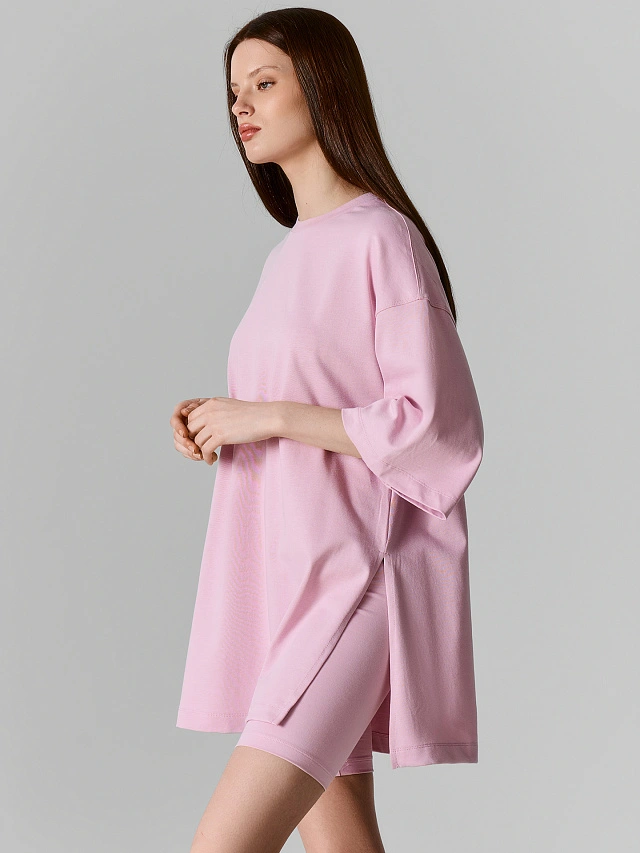 Комплект женский розовый с футболкой оверсайз и шортами
