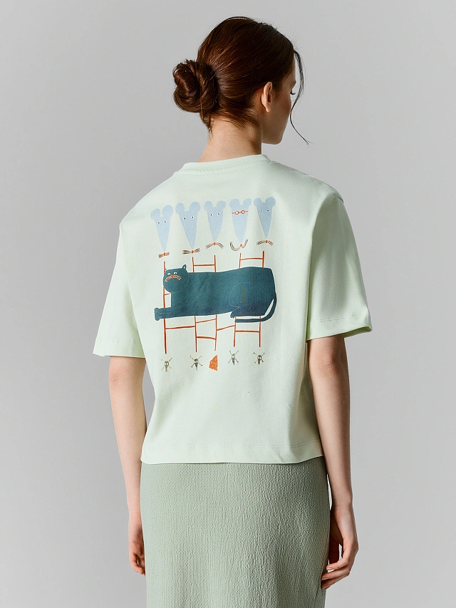 Футболка женская зеленая с принтом оверсайз