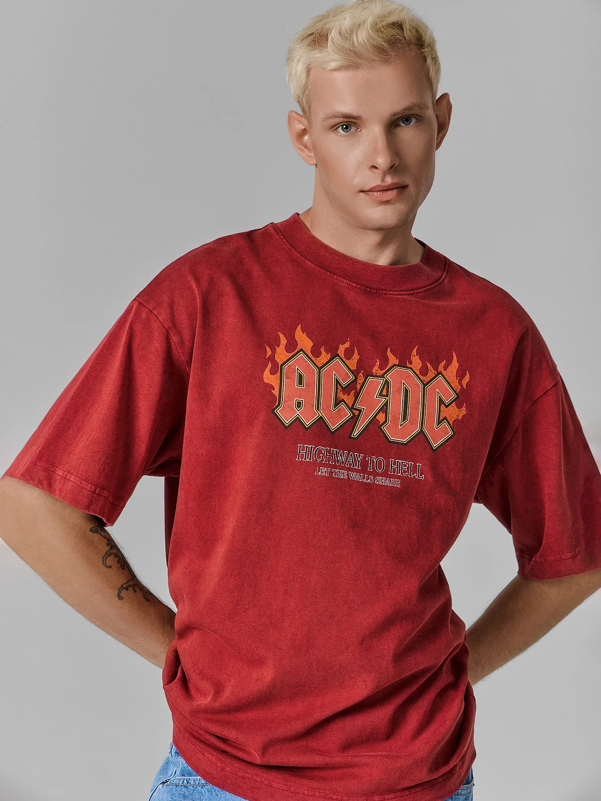 Футболка мужская "ac/dc" бордовая