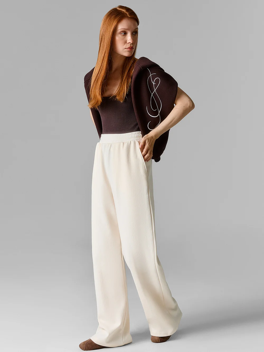 Брюк женские молочные свободного силуэта